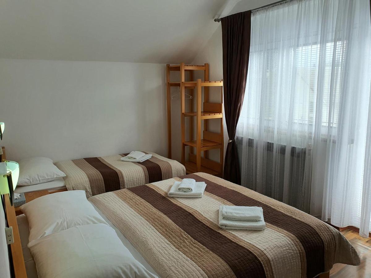 Guesthouse Kovacevic Korenica Ngoại thất bức ảnh