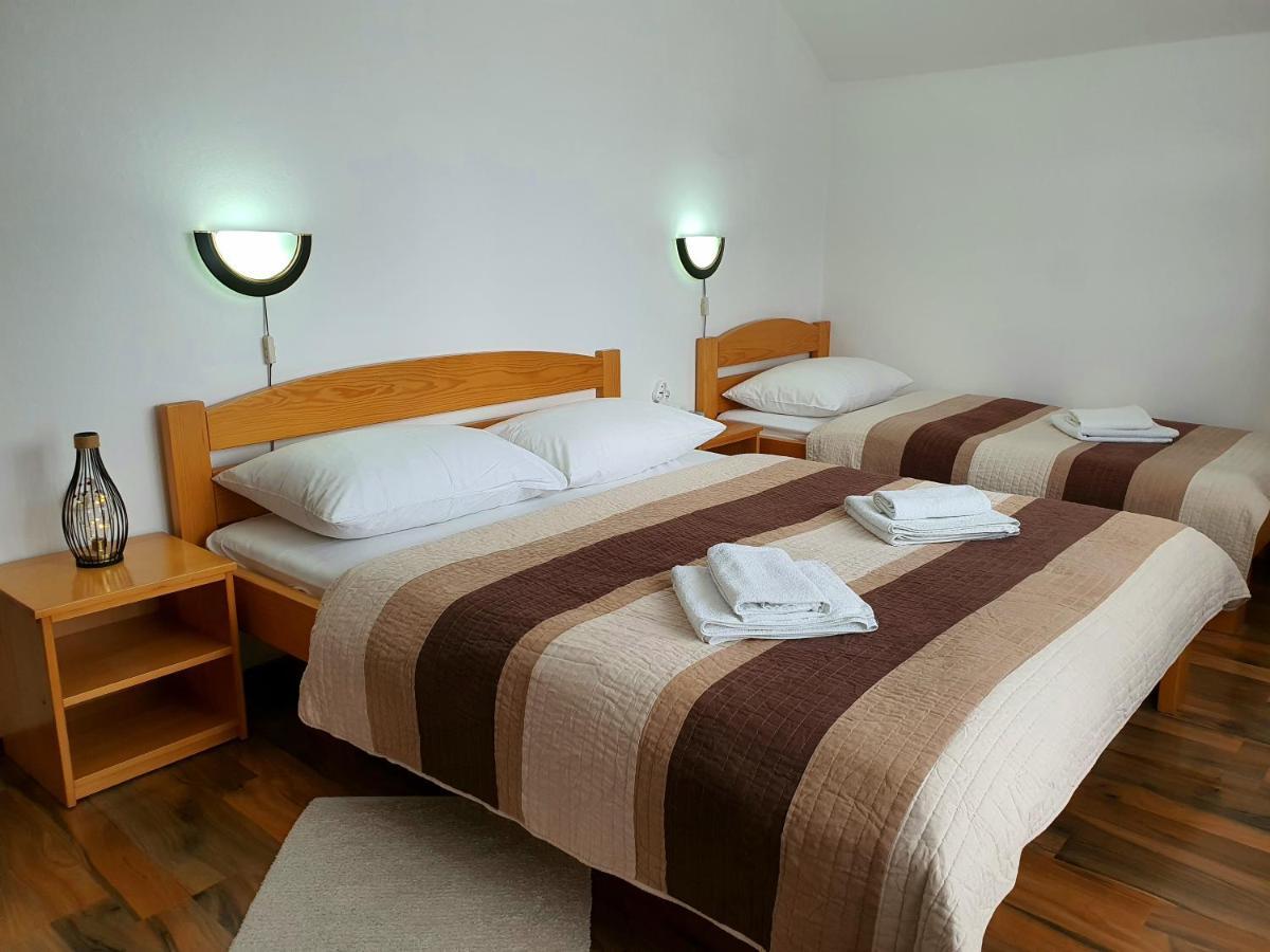 Guesthouse Kovacevic Korenica Ngoại thất bức ảnh
